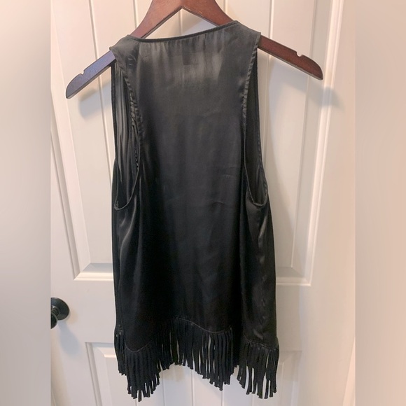 5/$25 Item K Dash By Kardashian Black Fringe Vest - Picture 5 of 5